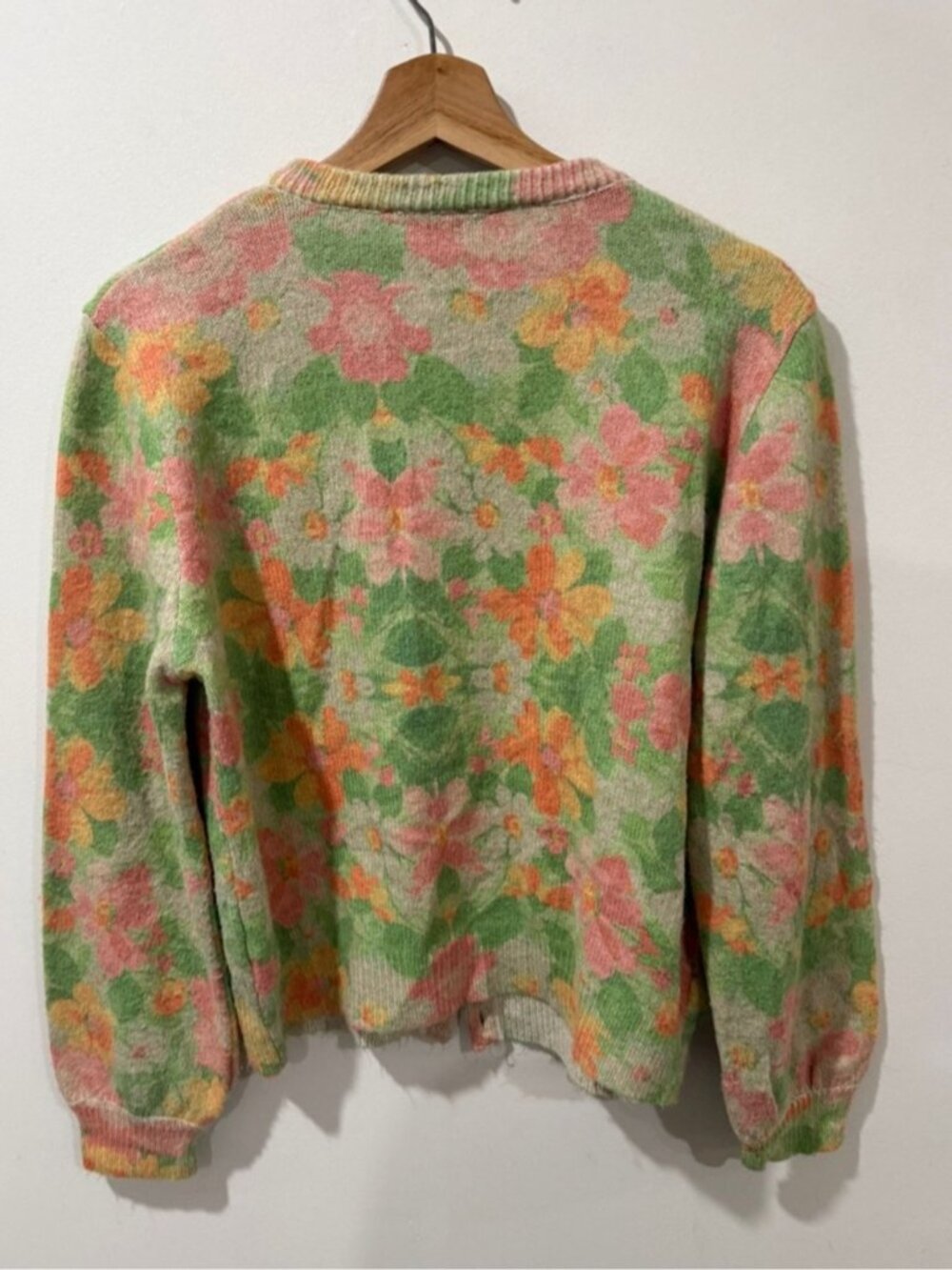 ZARA Floral Knit Cardigan Pearl Detail Size M - Picture 4 of 11